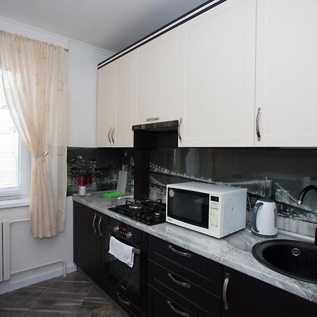 Apartament Curat Si Confortabil Str. Ismail 86 In Centrul Chisinaului Apartment ภายนอก รูปภาพ