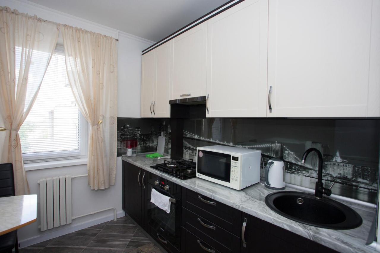 Apartament Curat Si Confortabil Str. Ismail 86 In Centrul Chisinaului Apartment ภายนอก รูปภาพ