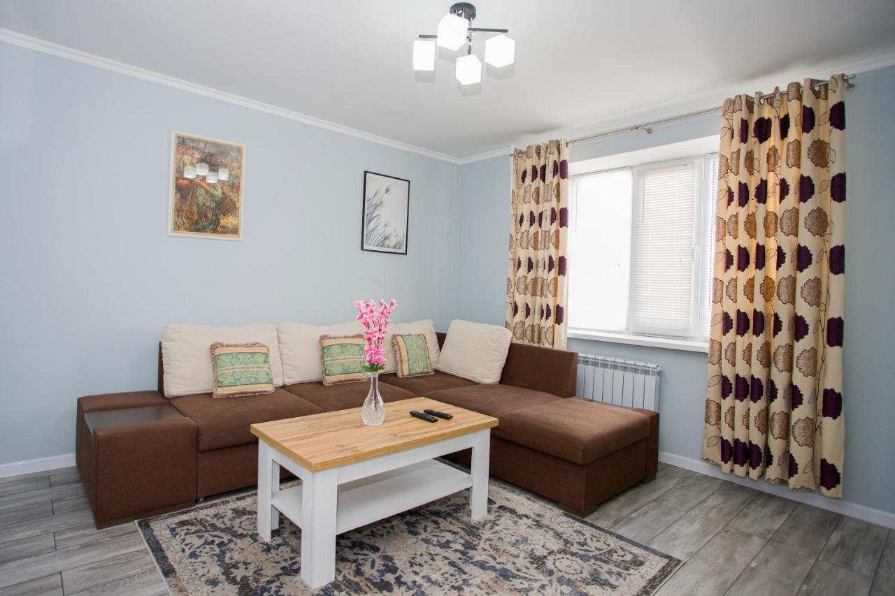 Apartament Curat Si Confortabil Str. Ismail 86 In Centrul Chisinaului Apartment ภายนอก รูปภาพ